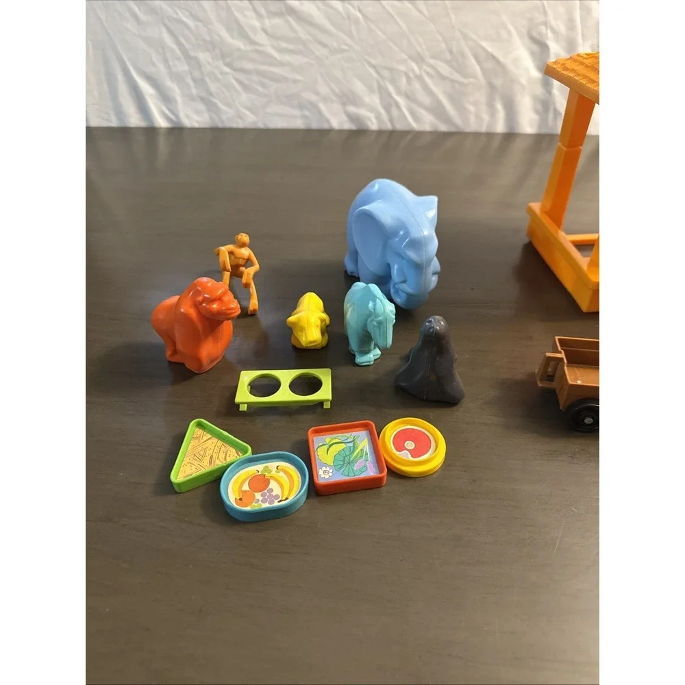 Vtg Fisher-Price Little People‎ Zoo Accessories Animals 1984 Tram Car Tree Food
